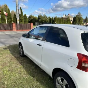 Toyota Yaris II 2008 r