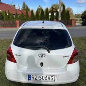 Toyota Yaris II 2008 r